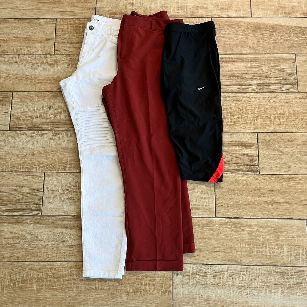 Womens Bundle of 3 Bottoms - L